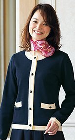 en joie(アンジョア) 81670 優しい見た目できちんと感のあるニットジャケット 無地 93-81670