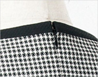 着脱がらくらく背中ファスナー