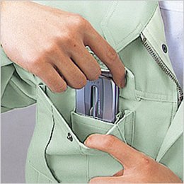 右携帯電話収納ポケット